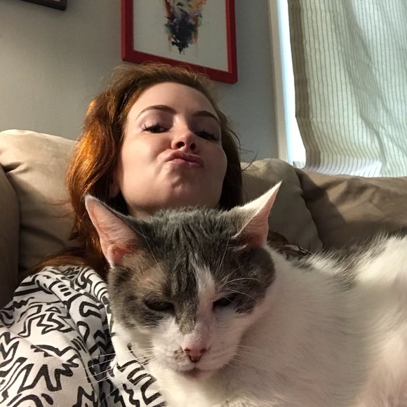 Meet your Posher, Lucinda - Picture 6 of 6